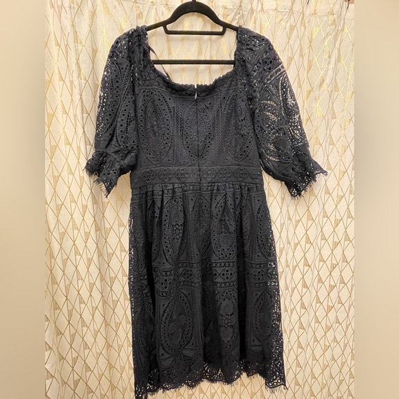 NWT City Chic Giselle Navy Lace Dress size 14 (xs) - Picture 4 of 6